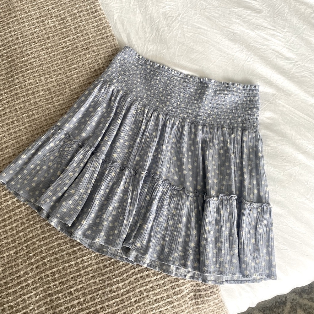Blue and yellow daisy skirt - size M